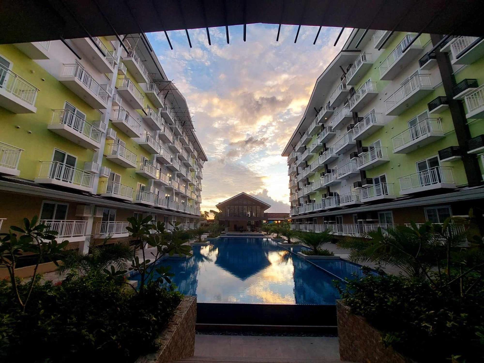 Ania Rooms@Amani Grand Residences Near Airport Мактан Экстерьер фото