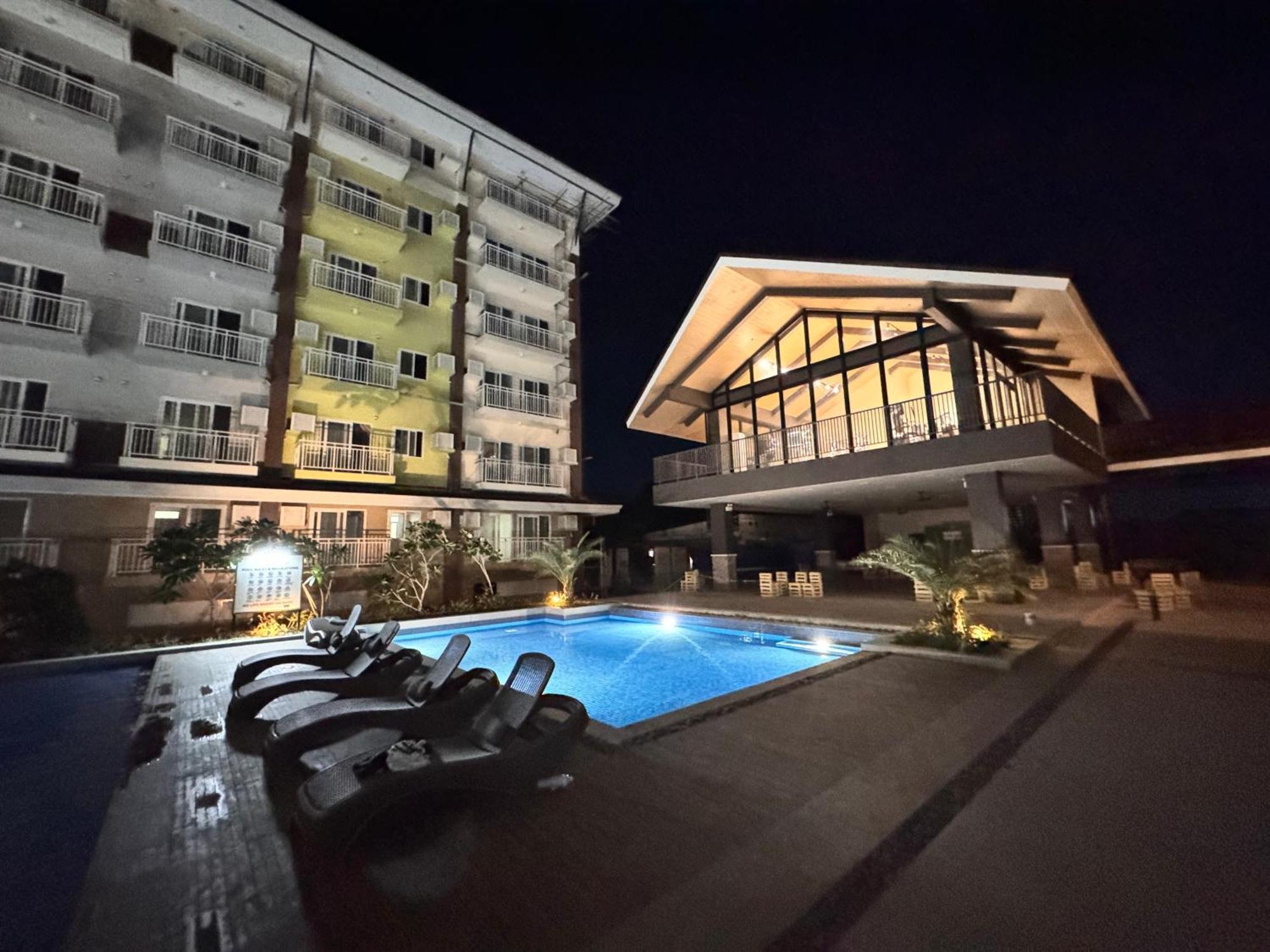 Ania Rooms@Amani Grand Residences Near Airport Мактан Экстерьер фото